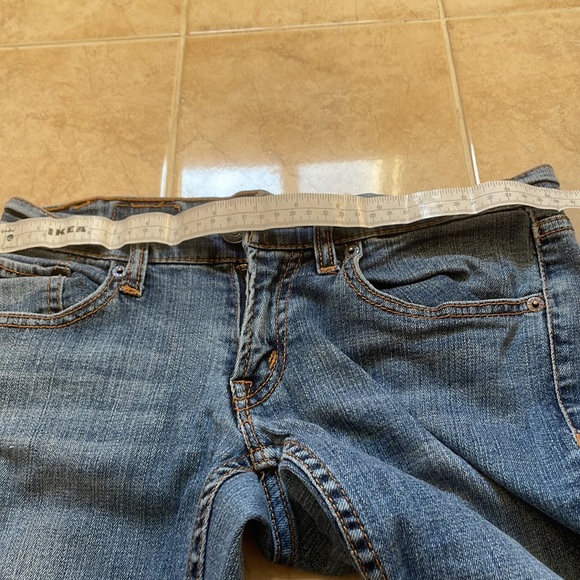 Levi’s jeans , low rise 524 boot cut - Picture 6 of 8